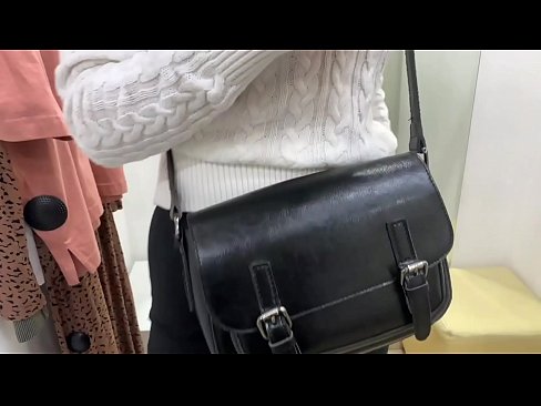 ❤️ Masturbation ampahibemaso ny tanora bitch FeralBerry miaraka amin'ny dildo ao amin'ny efitrano fitting ️ kalitao firaisana ara-nofo aminay mg.sex00.top ❌️